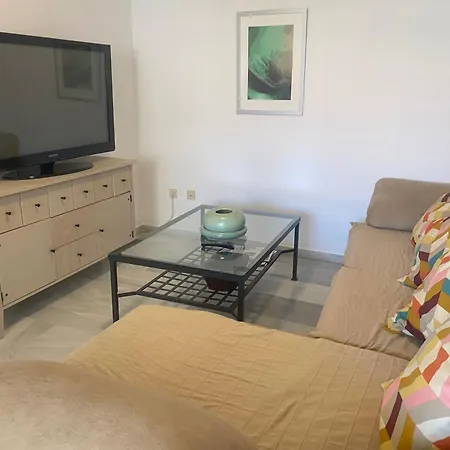 Carihuela Plaza Del Remo *