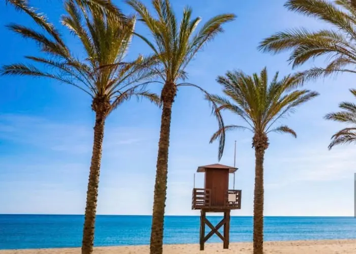 Carihuela Plaza Del Remo